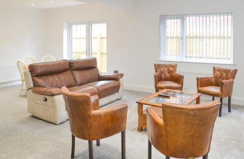 Newcastle-upon-Tyne House | Forest Close