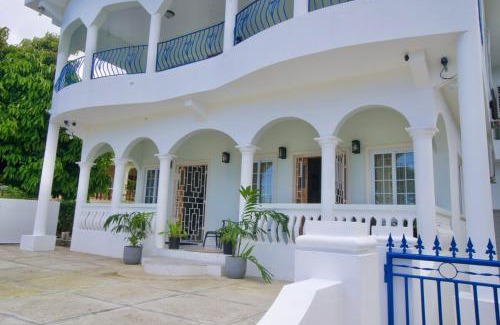Port Antonio Apartment | Forest Cottage