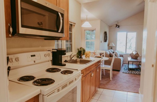 Cloverdale House | Forest Cottage