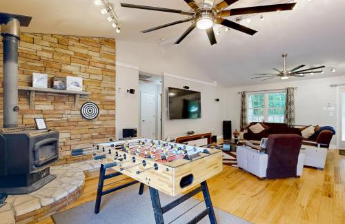 Mineral House | Forest Cove