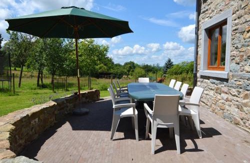 Commanster House | Forest-Edge Stay, Burtonville, cleaning included