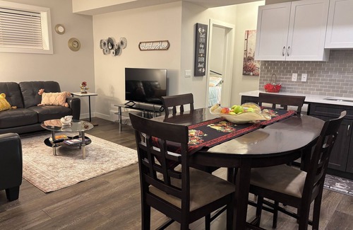 Northeast Edmonton House | “Forest Heights Gem ✨ 2BR Modern Suite | Near Expo, Downtown & River Valley”