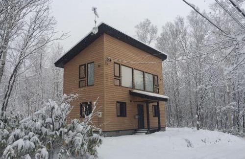 Niseko House | Forest Hideaway