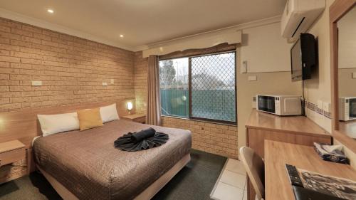 Dubbo Hotel | Forest Lodge Motor Inn & Restaurant
