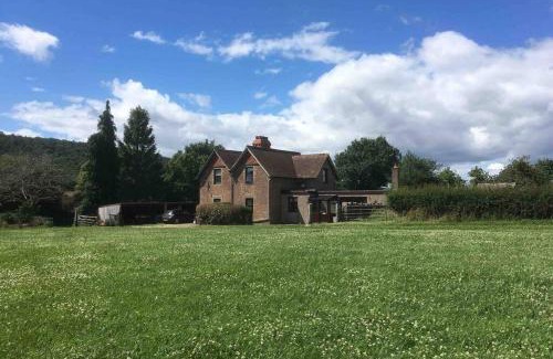 Mitcheldean House | Forest of Dean Country Cottage