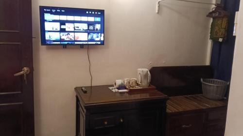 Teluk Bahang Hotel | Forest Paradise Inn Teluk Bahang Private Malay Traditional House Concept Hotel By WAN