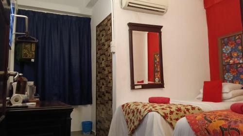 Teluk Bahang Hotel | Forest Paradise Inn Teluk Bahang Private Malay Traditional House Concept Hotel By WAN
