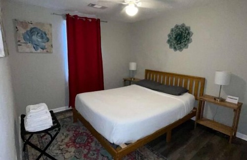 Crestwood South Hotel | Forest Park Place