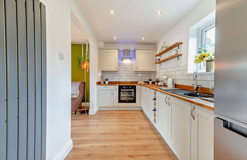 Byrness House | Forest Retreat - Three Bedroom House, Sleeps 5