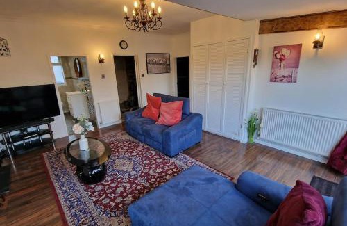 Newark upon Trent Apartment | Forest view cottage
