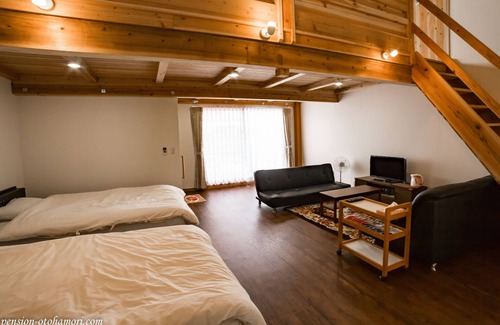 Jana House | Forest West Nishi