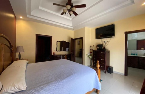 Sector 1 Nor-Oeste House | Foresta hill