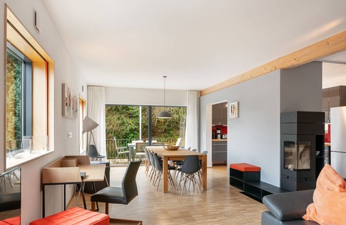 Freital House | Forestside Comfort in Freital