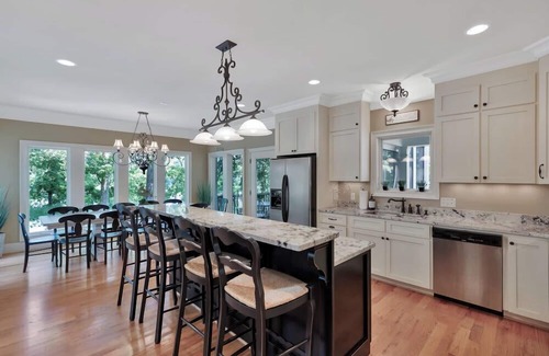 West Union House | Foreststone Fabulous Lake Keowee Waterfront Home