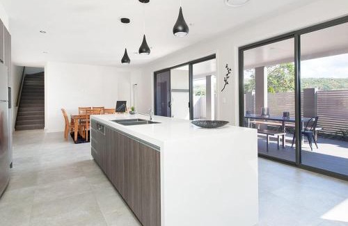 Fingal Bay House | Forever Fingal 205 Rocky Point