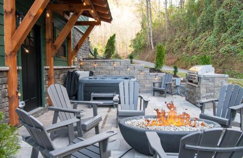 Gatlinburg House | Forever Green By Avada Properties