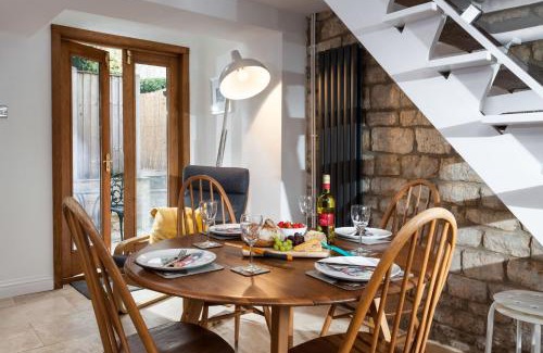 Winchcombe House | Forge Cottage