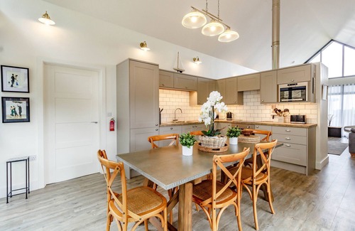 Bamburgh Cottage | Forget Me Not Lodge