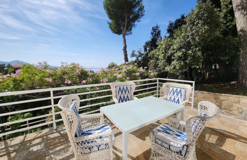 Playa de Formentor Apartment | Formentor La Closerie 2 to 4 persons. Panoramic sea view, beach access on foot.