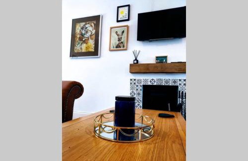 Bangor House | Former Quarryman’s 3-bed house 5 min to Zip World