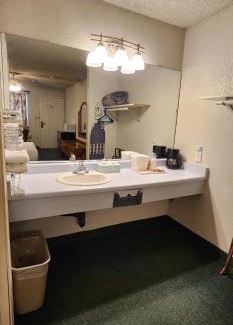 Fresno Hotel | Formosa Inn