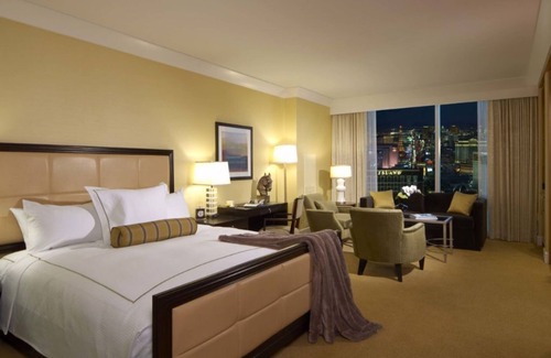 Las Vegas Apartment | Formula One Racing, Nov. 16-18th, 2023, is a Five Minute Drive!