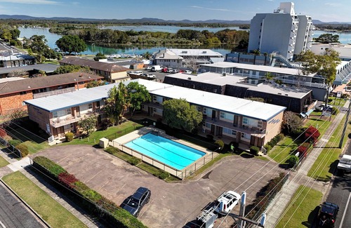 Forster Apartment | Forster Lodge 10 - Carefree Holiday