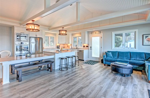 Agate Beach House | Fort Awesome! Ocean Front View, Agate Beach, Newport, Oregon