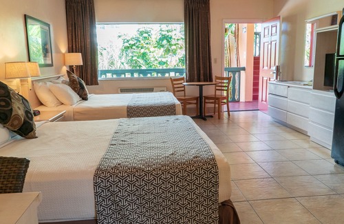 Bermuda Riviera Hotel | Fort Lauderdale Beach Resort Hotel & Suites