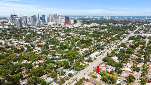 Croissant Park House | Fort Lauderdale Retreat Near Beach & Airport