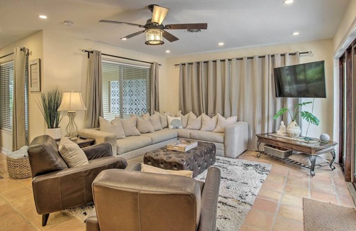 Imperial Point House | Fort Lauderdale Home w/ Pool < 3 Mi to Beach!