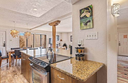 Northeast Santa Fe Apartment | Fort Marcy Hotel Suites by All Seasons Resort Lodging