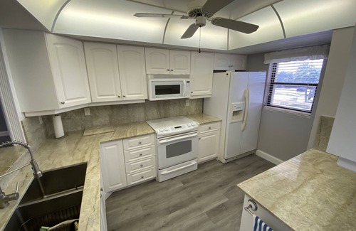 Fort Pierce Shores Apartment | Fort Pierce, North Hutchinson Island, Beach Front, Oceanfront
