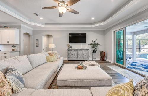 Ocean City House | Fort Walton Beach House Lanai with Saltwater Pool!