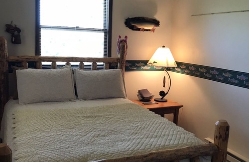 Pinedale Cabin | Fort William Guest Ranch