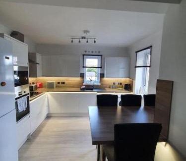 Fort William Apartment | Fort William Lovely Flat Central location
