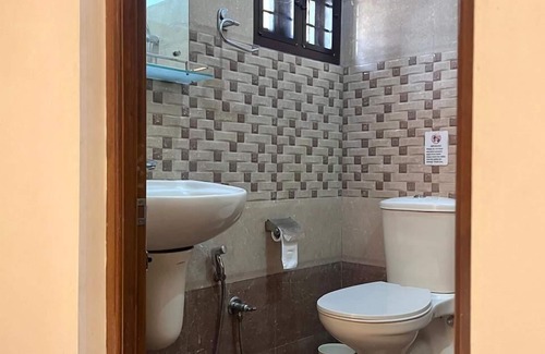 Fort Kochi Hotel | Fortkochi Beach Inn