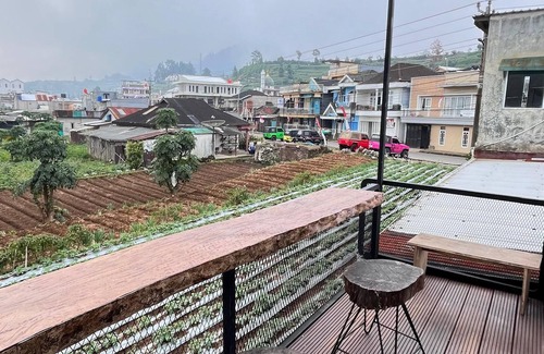 Dieng Cabin | Fortune Cube