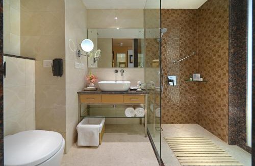 Vadodara Hotel | Fortune Inn Promenade, Vadodara - Member ITC Hotels' Group
