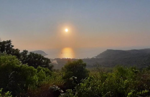 Gokarna House | Fortune Stay Kudle Beach Gokarna