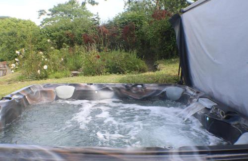 Hartland House | Fosfelle Cottages