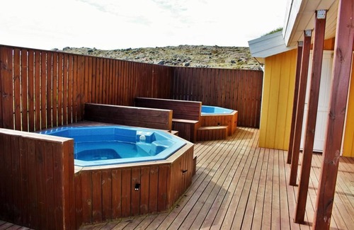 Borgarnes Cabin | Fossatún Camping Pods & cottages – Sleeping bag accommodation