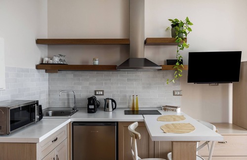 Old Town Apartment | Fotiadis Family Luxury Suites by Konnect
