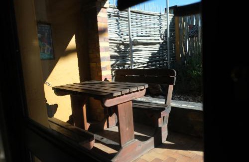 Paarl Bed & Breakfast | Foundation Stones Lodge