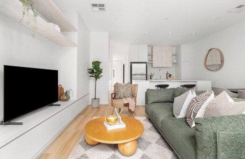 Bowden Apartment | Foundry Lane Apartments by Urban Rest