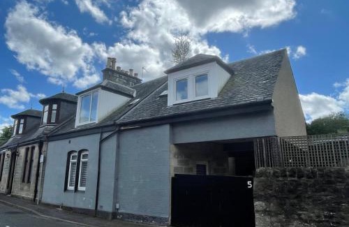 Dunfermline Apartment | Foundry Street Apartment 2 - Dunfermline city centre