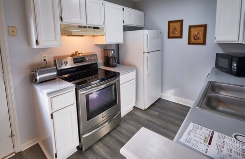 Cedar Bluff House | Fountain Brook Townhouse