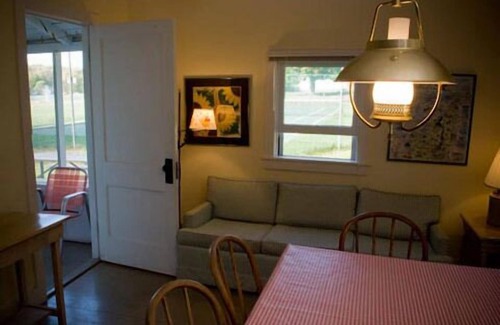 Lake Leelanau Resort | Fountain Point - Cottage 19