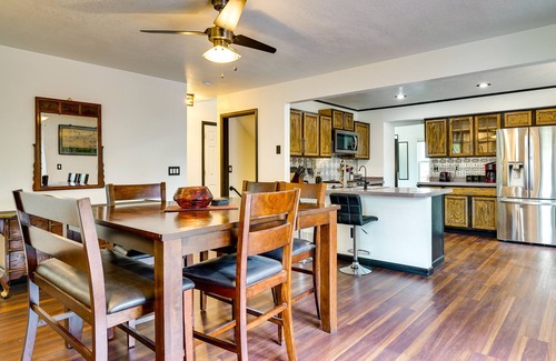 Fountain House | Fountain Retreat w/Private Hot Tub & Fire Pit