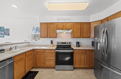 Fountain House | Fountain's Peaceful Home- 3BR